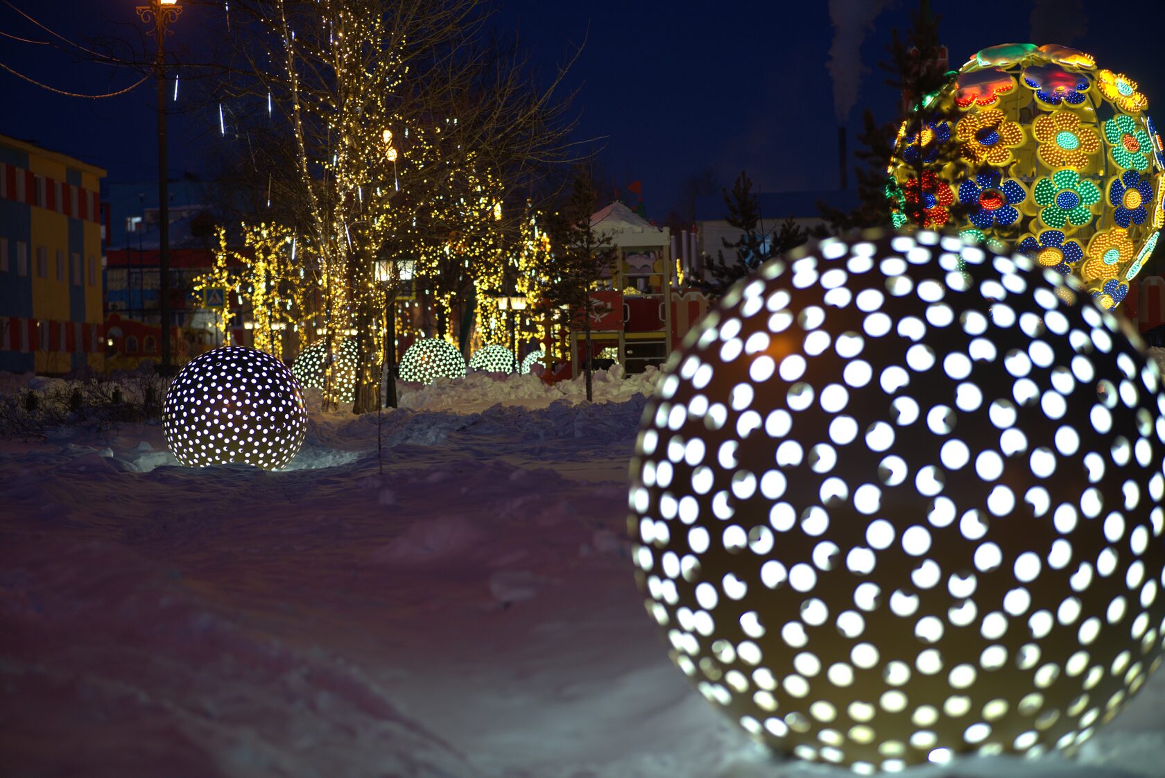 Шар из стеклопластика — изображение 2