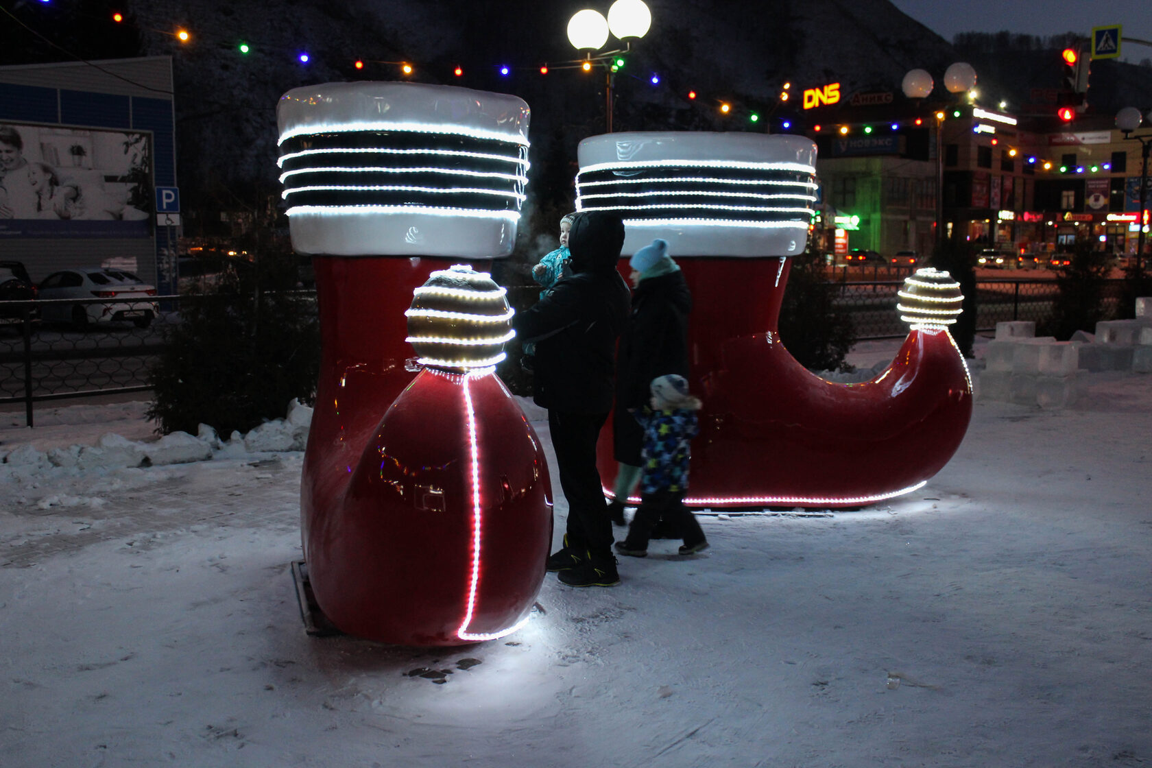 Селфи зона "Сапоги деда мороза" — изображение 6